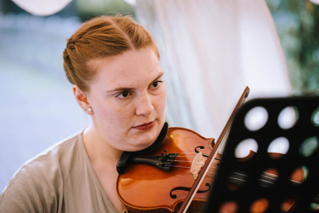 Jagdhaus im kuehl hochzeit hochzeitsfotografin iserlohn sauerland hochzeitsfotograf ruhrgebiet maerkischer kreis hochzeitslocation nrw (782)