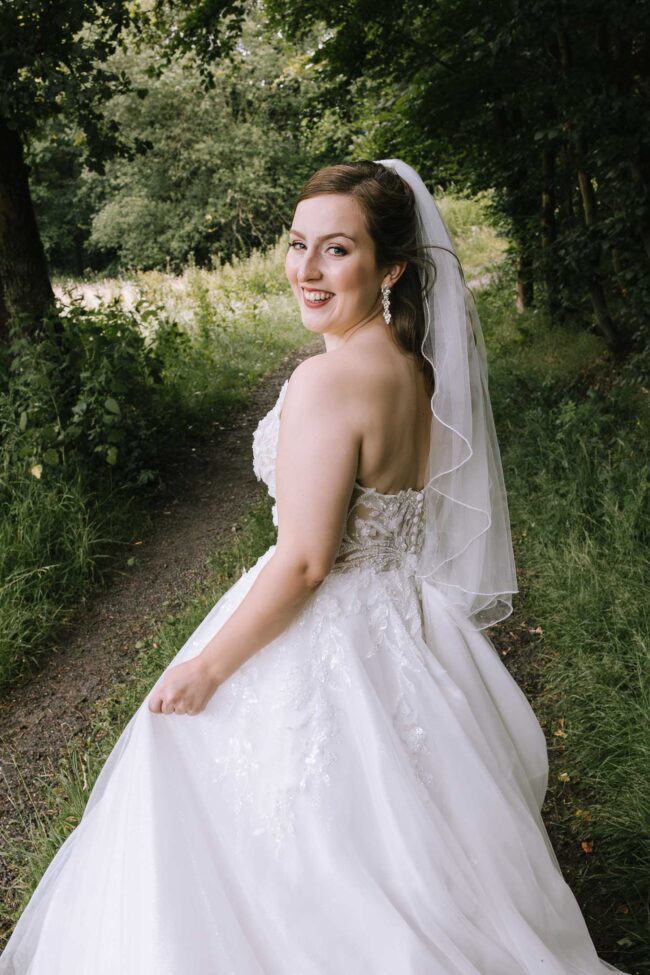 Jagdhaus im kuehl hochzeit hochzeitsfotografin iserlohn sauerland hochzeitsfotograf ruhrgebiet maerkischer kreis hochzeitslocation nrw (84)