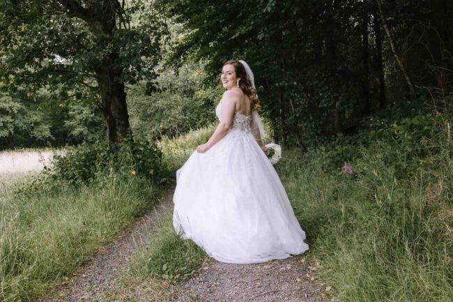 Jagdhaus im kuehl hochzeit hochzeitsfotografin iserlohn sauerland hochzeitsfotograf ruhrgebiet maerkischer kreis hochzeitslocation nrw (90)