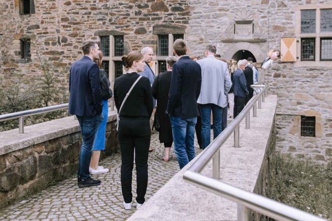 haus kemnade standesamt hochzeitsfotograf ruhrgebiet hochzeitsfotografin sauerland miriam folak hochzeitslocation nrw haus herbede meinerzhagen nrw brautpaarshooting (273)