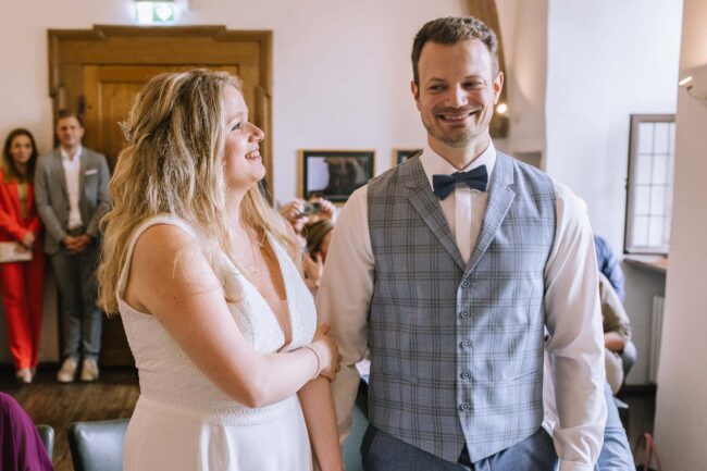 haus kemnade standesamt hochzeitsfotograf ruhrgebiet hochzeitsfotografin sauerland miriam folak hochzeitslocation nrw haus herbede meinerzhagen nrw brautpaarshooting (308)