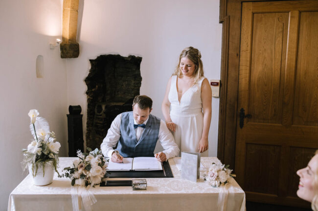 haus kemnade standesamt hochzeitsfotograf ruhrgebiet hochzeitsfotografin sauerland miriam folak hochzeitslocation nrw haus herbede meinerzhagen nrw brautpaarshooting (337)