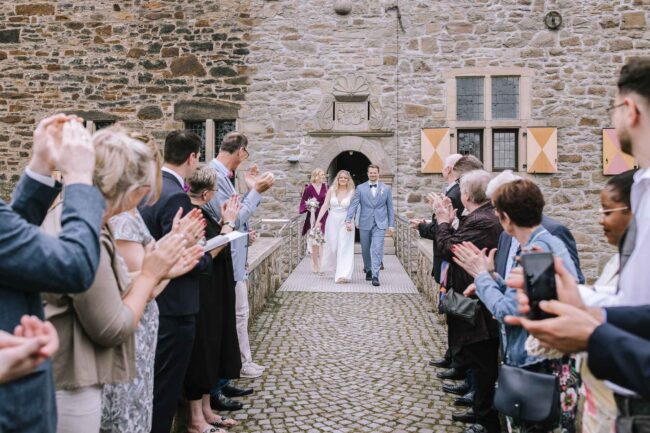 haus kemnade standesamt hochzeitsfotograf ruhrgebiet hochzeitsfotografin sauerland miriam folak hochzeitslocation nrw haus herbede meinerzhagen nrw brautpaarshooting (350)