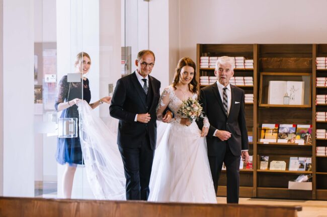 hülshoff lippstadt hochzeit hochzeitsfotografin sauerland hochzeitsfotograf ruhrgebiet hochzeitslocation nrw kleine marienkirche stiftsruine st elisabeth lippstadt (84)