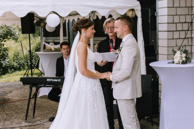 lindlar hochzeitsfotografin sauerland bergisches land oberberg engelskirchen freie trauung rheinland ruhrgebiet meinerzhagen gummersbach (293)