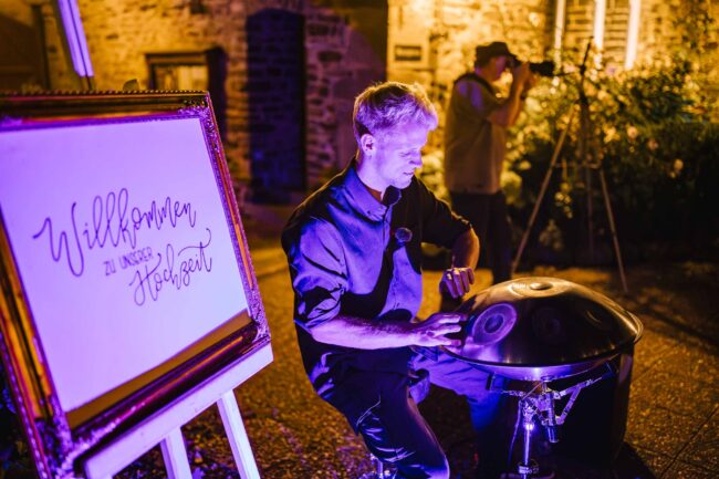 villa bubenzer freudenberg hochzeit schloss friedewald hochzeitsfotografin sauerland westerwald ambientetrauung schlosshochzeit hochzeitsfotograf ruhrgebiet (1021)