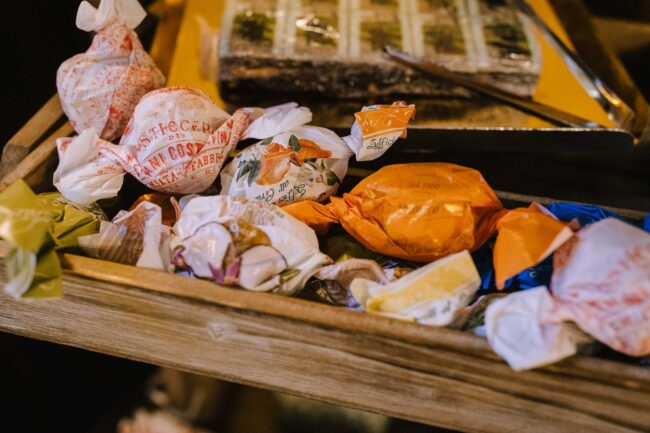 villa bubenzer freudenberg hochzeit schloss friedewald hochzeitsfotografin sauerland westerwald ambientetrauung schlosshochzeit hochzeitsfotograf ruhrgebiet (546)