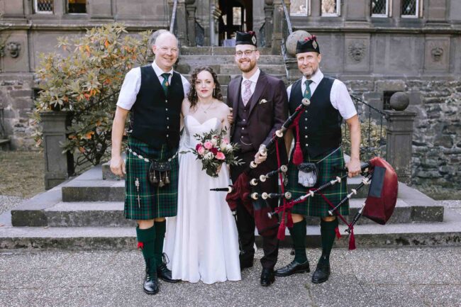 villa bubenzer freudenberg hochzeit schloss friedewald hochzeitsfotografin sauerland westerwald ambientetrauung schlosshochzeit hochzeitsfotograf ruhrgebiet (646)