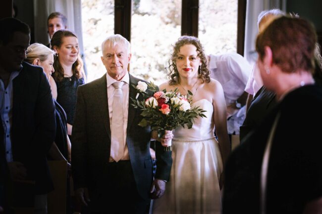 villa bubenzer freudenberg hochzeit schloss friedewald hochzeitsfotografin sauerland westerwald ambientetrauung schlosshochzeit hochzeitsfotograf ruhrgebiet (72)