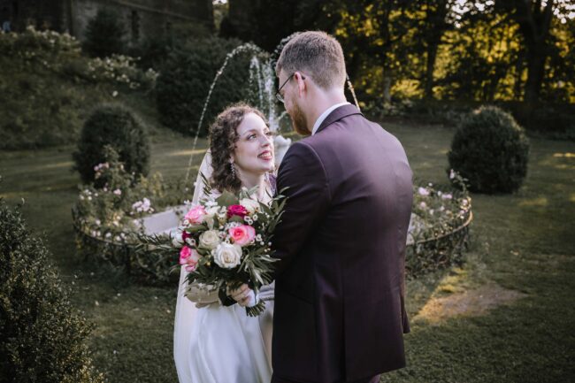 villa bubenzer freudenberg hochzeit schloss friedewald hochzeitsfotografin sauerland westerwald ambientetrauung schlosshochzeit hochzeitsfotograf ruhrgebiet (747)