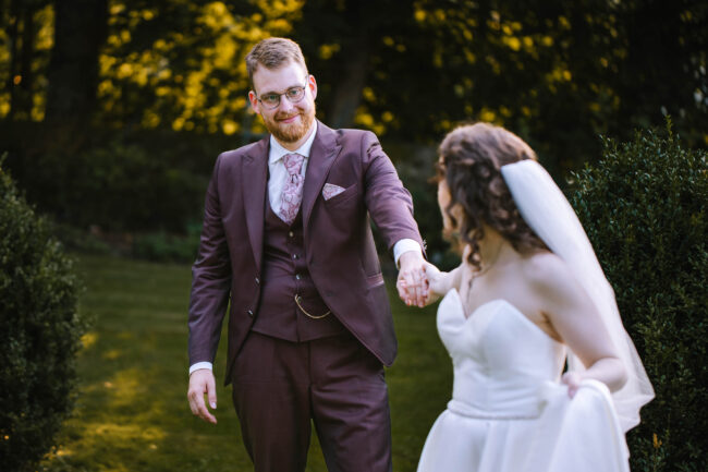 villa bubenzer freudenberg hochzeit schloss friedewald hochzeitsfotografin sauerland westerwald ambientetrauung schlosshochzeit hochzeitsfotograf ruhrgebiet (774)