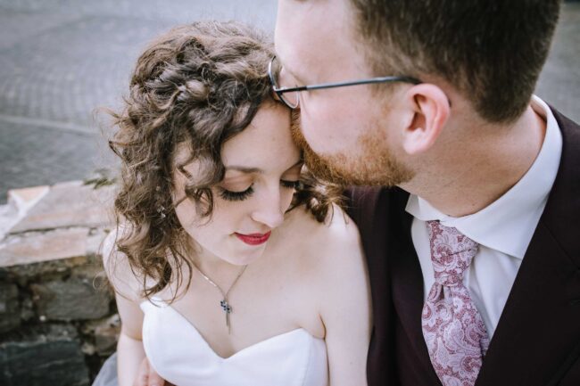 villa bubenzer freudenberg hochzeit schloss friedewald hochzeitsfotografin sauerland westerwald ambientetrauung schlosshochzeit hochzeitsfotograf ruhrgebiet (812)