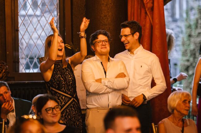 villa bubenzer freudenberg hochzeit schloss friedewald hochzeitsfotografin sauerland westerwald ambientetrauung schlosshochzeit hochzeitsfotograf ruhrgebiet (915)