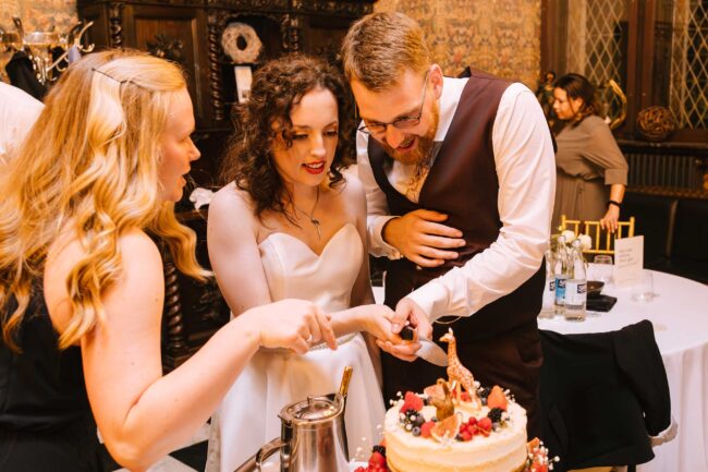 villa bubenzer freudenberg hochzeit schloss friedewald hochzeitsfotografin sauerland westerwald ambientetrauung schlosshochzeit hochzeitsfotograf ruhrgebiet (984)