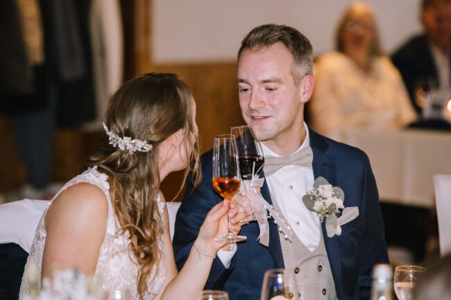 borgböhmers waldesruh hochzeitslocation bochum jagdhaus hochzeitsfotografin sauerland ruhrgebiet nrw meinerzhagen dortmund (845)