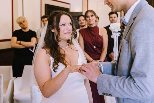 schloss gimborn marienheide hochzeitsfotografin standesamt bergisches gummersbach engelskirchen freie trauung hochzeitslocation nrw schlosshotel sauerland ( (327)