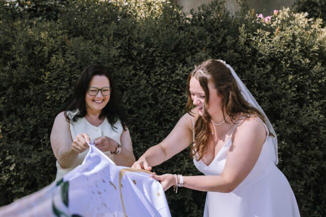 schloss gimborn marienheide hochzeitsfotografin standesamt bergisches gummersbach engelskirchen freie trauung hochzeitslocation nrw schlosshotel sauerland ( (414)