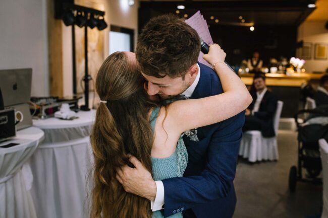 gut ahe friggen hochzeit hochzeitslocation nrw waldhochzeit hochzeitsfotografin sauerland lennestadt ruhrgebiet olpe hochzeitsfotos (1092)