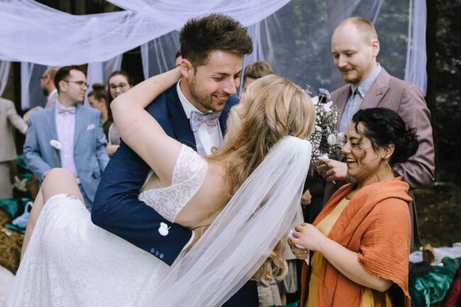 gut ahe friggen hochzeit hochzeitslocation nrw waldhochzeit hochzeitsfotografin sauerland lennestadt ruhrgebiet olpe hochzeitsfotos (630)