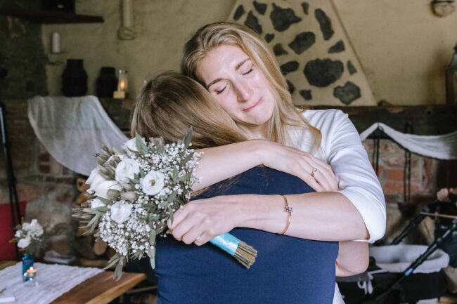 gut ahe friggen kirchhundem hochzeitsfotografin sauerland hochzeitslocation nrw wildewiese lennestadt hochzeitsfotos miriam folak hochzeits wg hochzeitsmesse (333)