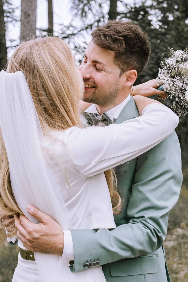 gut ahe friggen kirchhundem hochzeitsfotografin sauerland hochzeitslocation nrw wildewiese lennestadt hochzeitsfotos miriam folak hochzeits wg hochzeitsmesse (47)