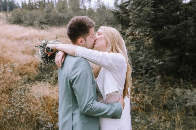 gut ahe friggen kirchhundem hochzeitsfotografin sauerland hochzeitslocation nrw wildewiese lennestadt hochzeitsfotos miriam folak hochzeits wg hochzeitsmesse (62)