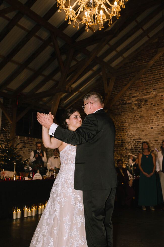 Brennerei rönsahl kierspe hochzeitslocation nrw sauerland hochzeitsfotografin meinerzhagen winterhochzeit weihnachtshochzeit (1073)