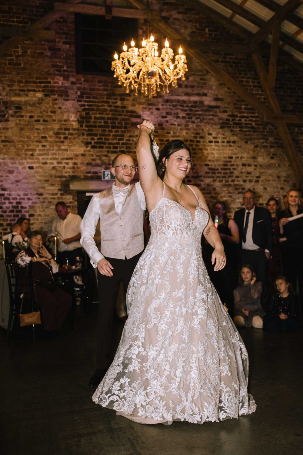 Brennerei rönsahl kierspe hochzeitslocation nrw sauerland hochzeitsfotografin meinerzhagen winterhochzeit weihnachtshochzeit (1089)