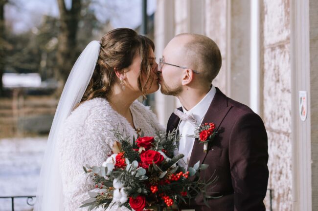 Brennerei rönsahl kierspe hochzeitslocation nrw sauerland hochzeitsfotografin meinerzhagen winterhochzeit weihnachtshochzeit (323)