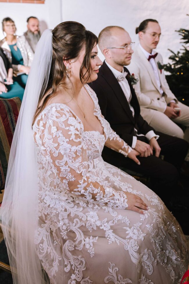 Brennerei rönsahl kierspe hochzeitslocation nrw sauerland hochzeitsfotografin meinerzhagen winterhochzeit weihnachtshochzeit (393)