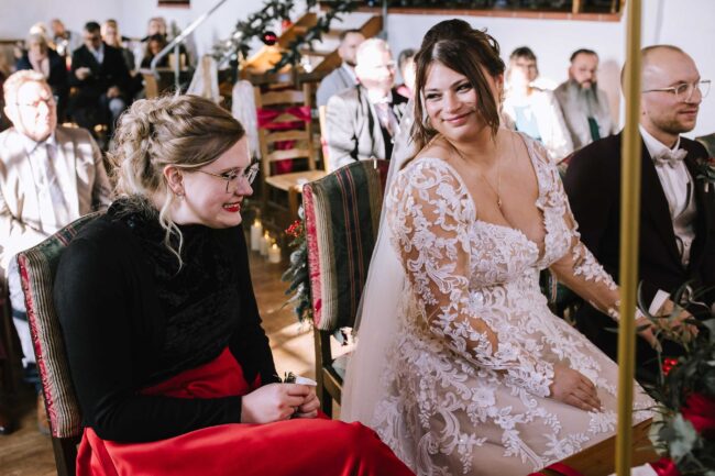 Brennerei rönsahl kierspe hochzeitslocation nrw sauerland hochzeitsfotografin meinerzhagen winterhochzeit weihnachtshochzeit (433)