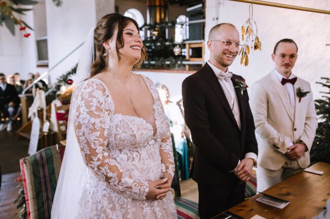 Brennerei rönsahl kierspe hochzeitslocation nrw sauerland hochzeitsfotografin meinerzhagen winterhochzeit weihnachtshochzeit (481)