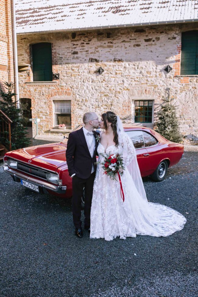 Brennerei rönsahl kierspe hochzeitslocation nrw sauerland hochzeitsfotografin meinerzhagen winterhochzeit weihnachtshochzeit (675)